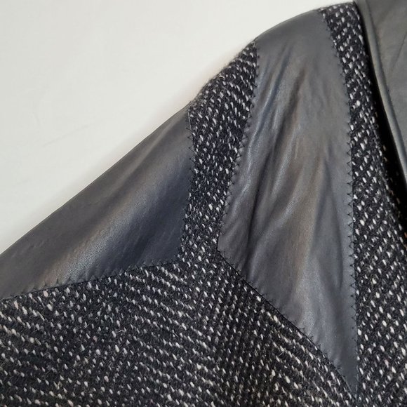 Vintage Tweed Leather Coat Jacket Havoc USA Womens Medium Pockets Button Close - Picture 3 of 14